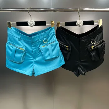 2023 באביב ובקיץ החדש Y2k כיסים מעוצבים אמצע המותן Workwear נשים מכנסיים קצרים אופנה טמפרמנט תכליתי המכנסיים